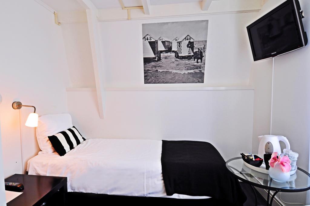 Hotel Zeespiegel 잔드보르트 외부 사진